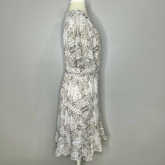 All in Favor ISABELLA Neutral Beige Snakeskin Short Sleeve Wrap Dress XL NWT - Picture 9 of 14